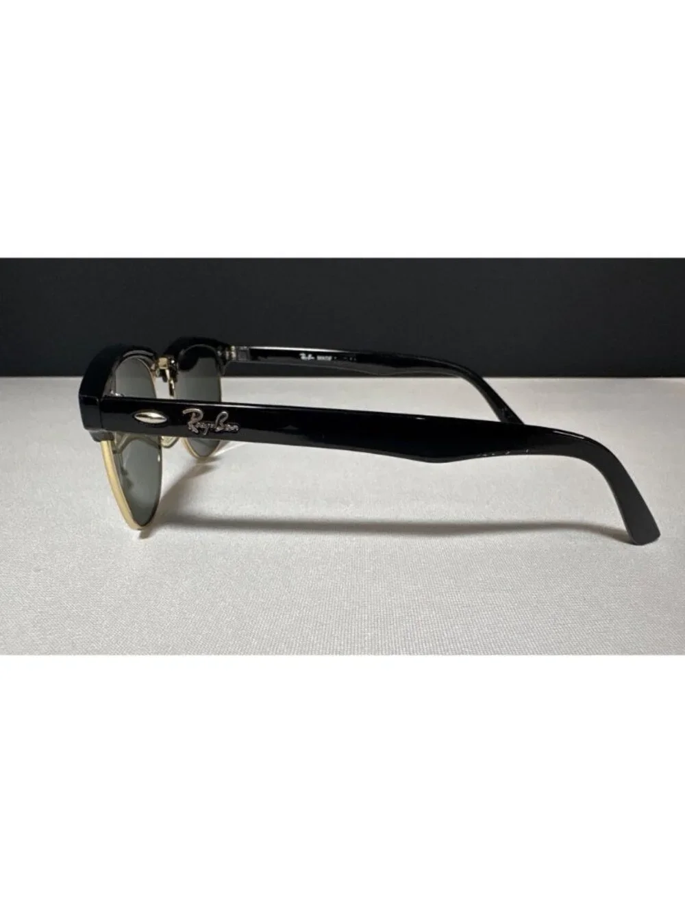 Ray-Ban Clubmaster Sunglasses Black Frame Gold Trim Green Lenses with Brown Case - Picture 14 of 16